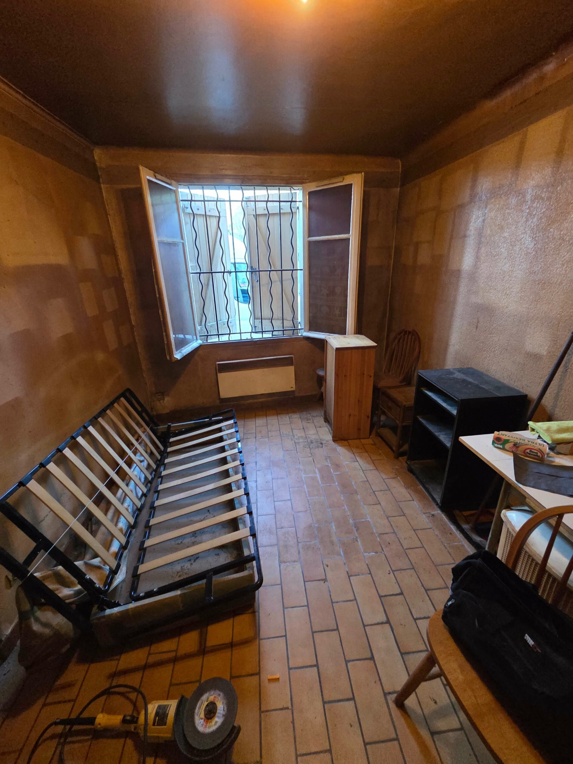 insalubre avant 1 (1) insalubre avant 1 (1)